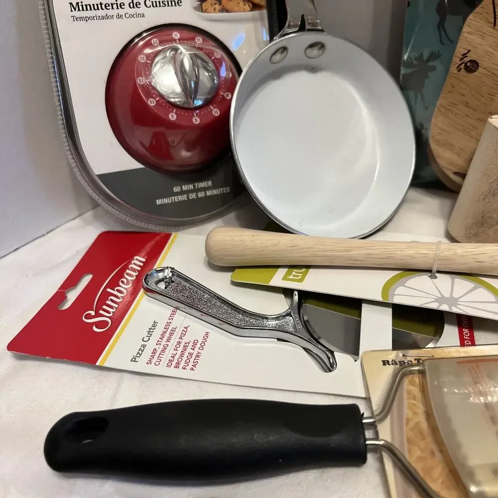 Lot of 10 Kitchen Utensil Gadgets All New But One Item